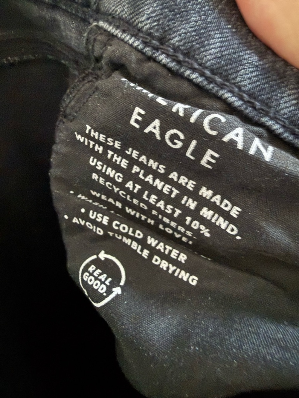 American Eagle Outfitters women’s Washed Black Straight Relaxed Jeans size 6L. - Picture 2 of 5